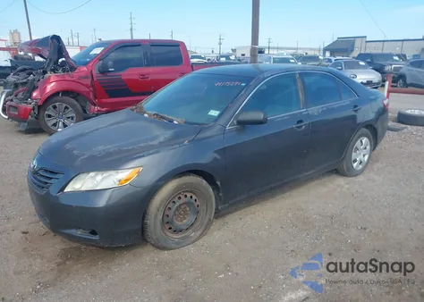 2009 Toyota Camry Le z USA, uszkodzony, nr VIN 4T1BE46K89U880604